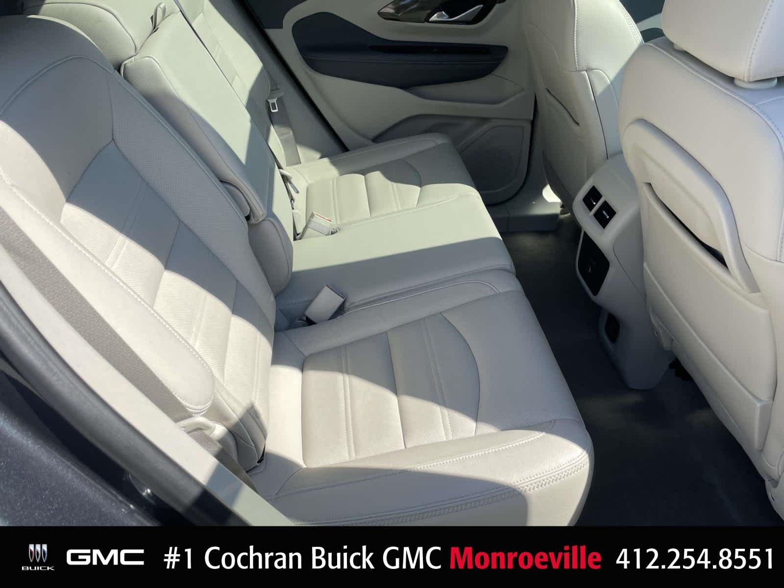 Certified Used 2022 Hunter Metallic GMC Denali image 27