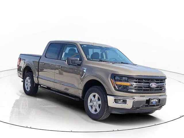 New 2026 Gray Ford XLT image 3