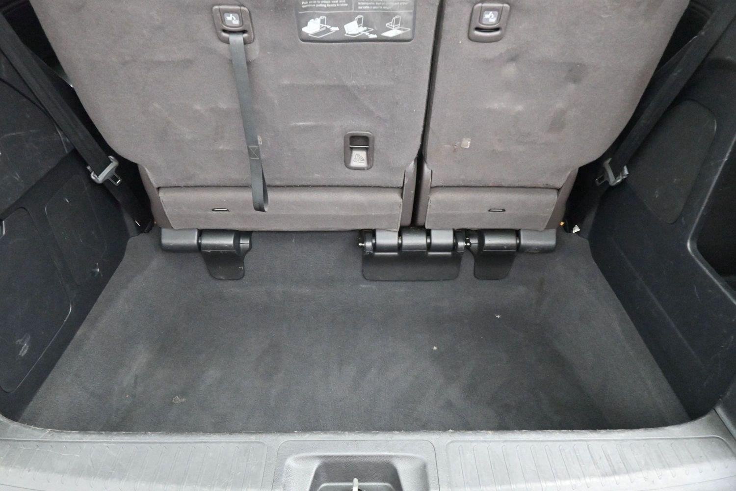 Used 2019 White Diamond Pearl Honda Touring image 9