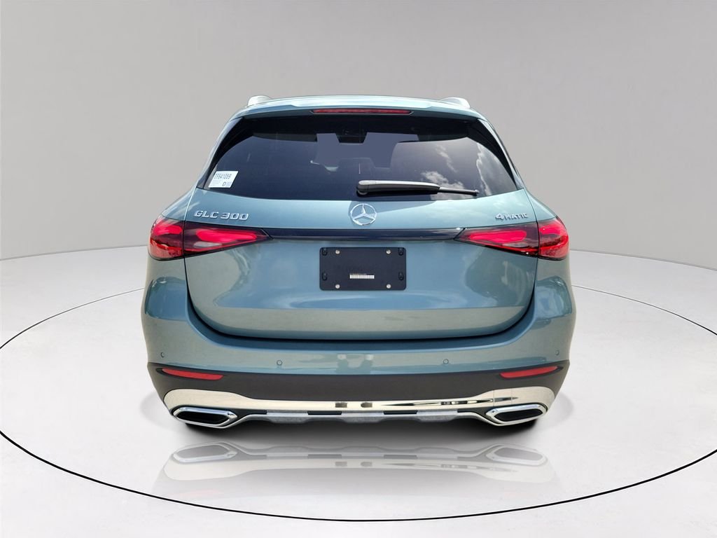 New 2026 Verde Silver Metallic Mercedes-Benz GLC 300 image 5