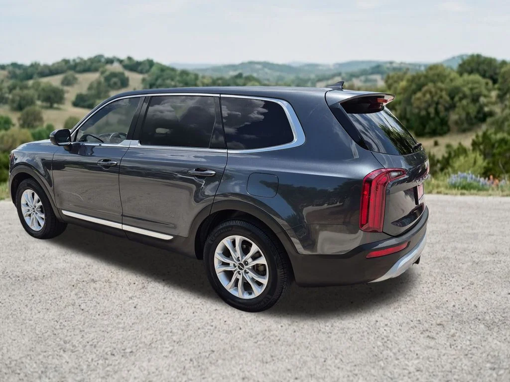 Used 2022 Gray Kia LX image 7