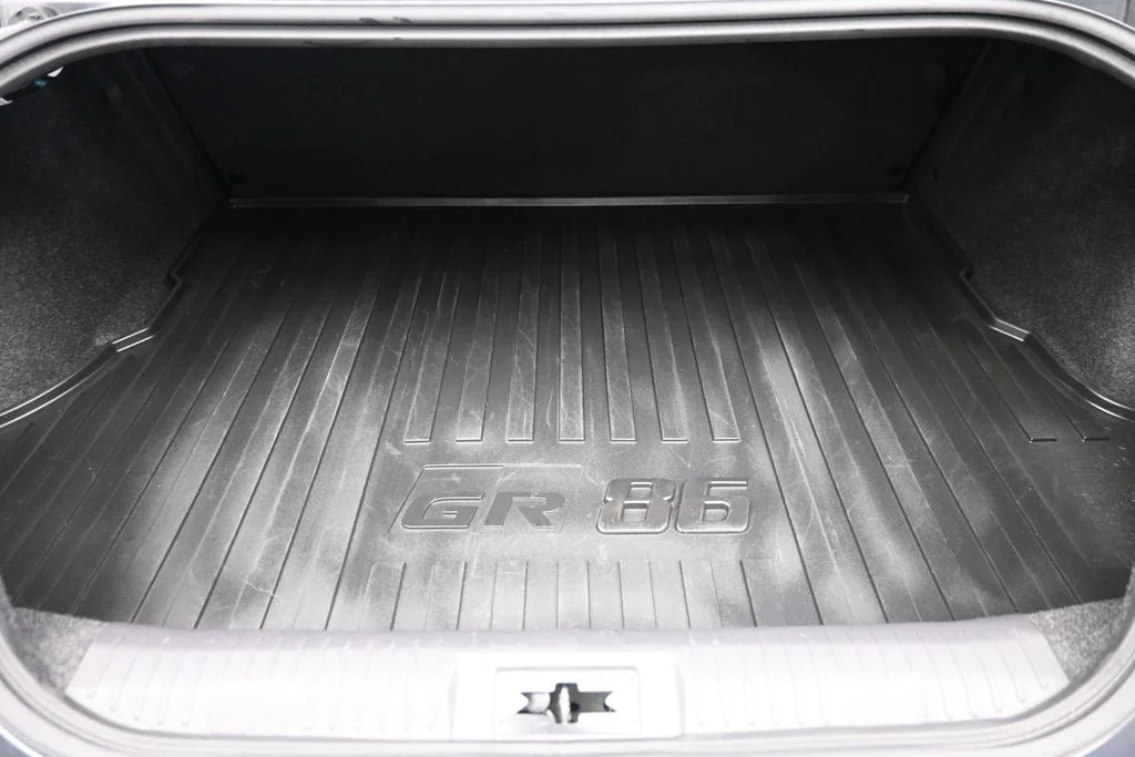 Used 2025  Toyota Premium image 11