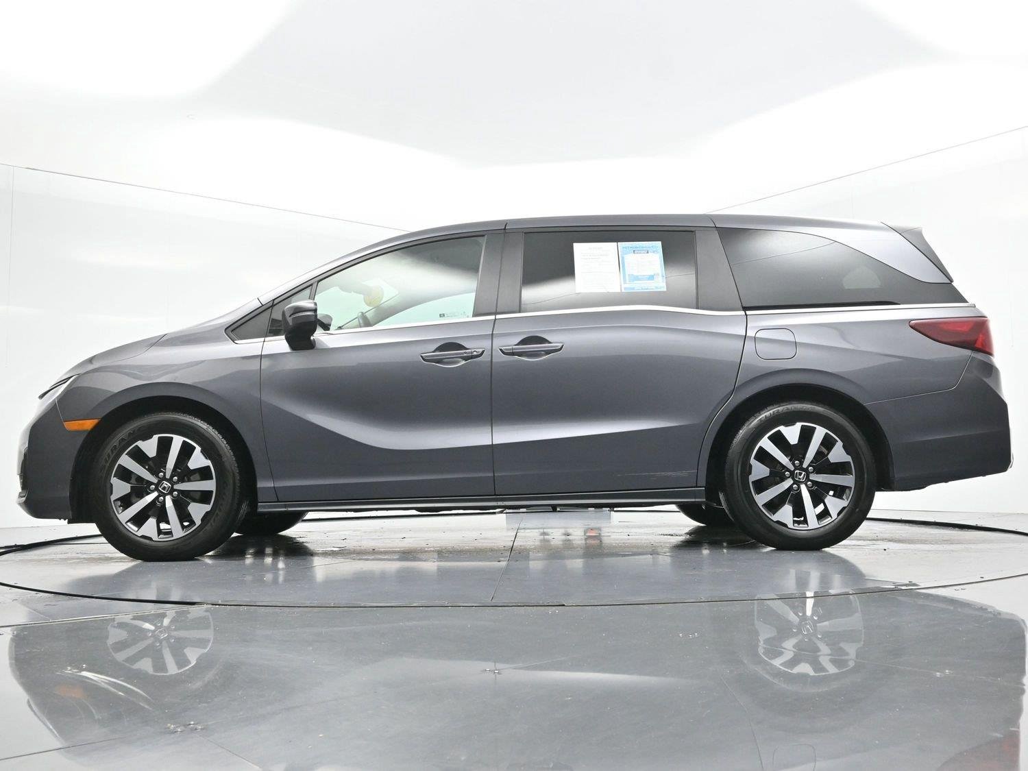 Used 2025  Honda EX-L image 55