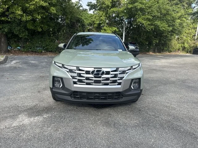 Used 2024 Green Hyundai SEL image 2