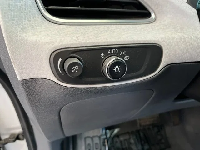 Used 2021 Silver Ice Metallic Chevrolet Premier image 59