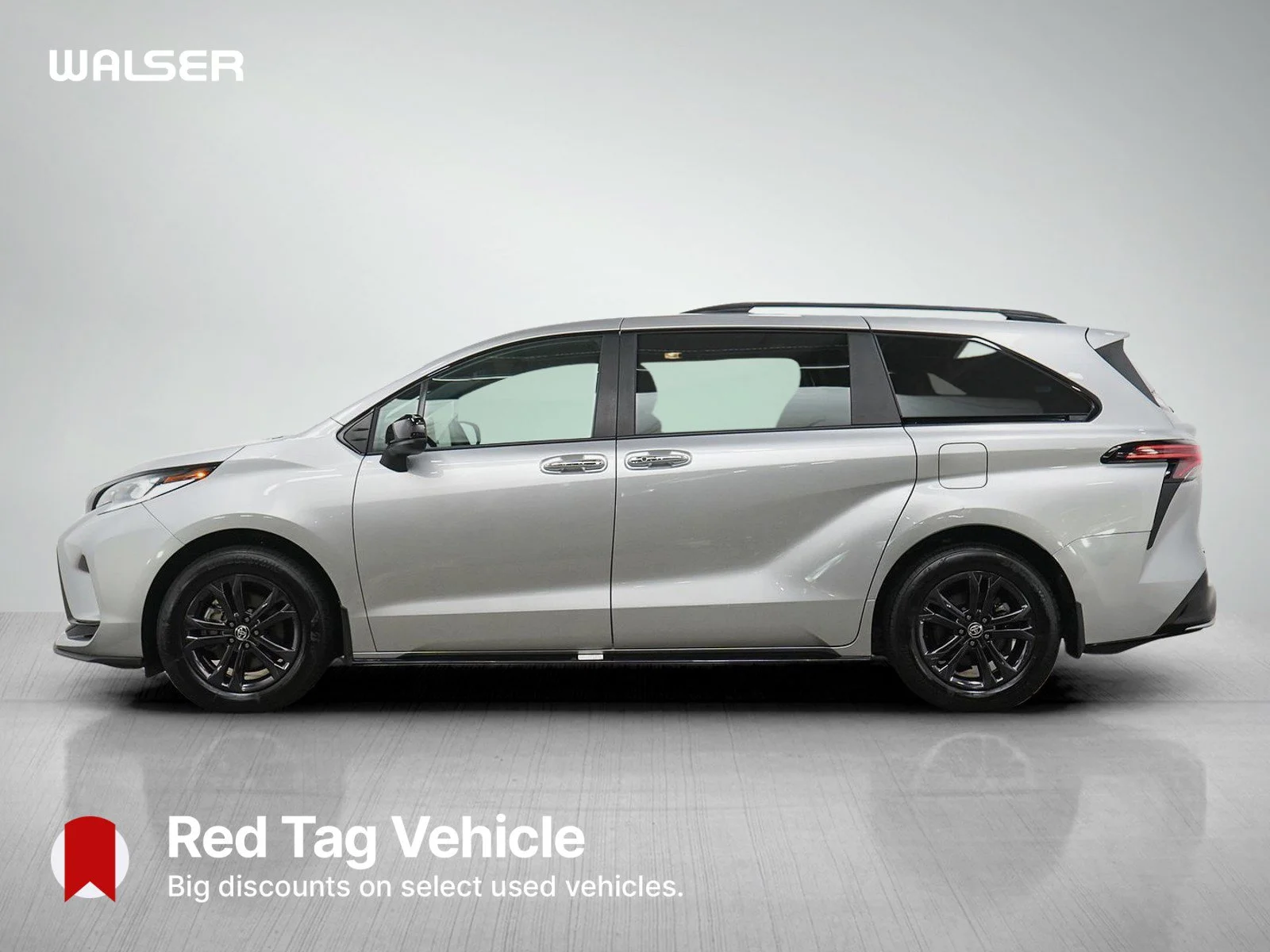 Used 2025 Toyota Sienna LE with VIN 5TDGSKFC9SS213342 for sale in White Bear Lake, Minnesota