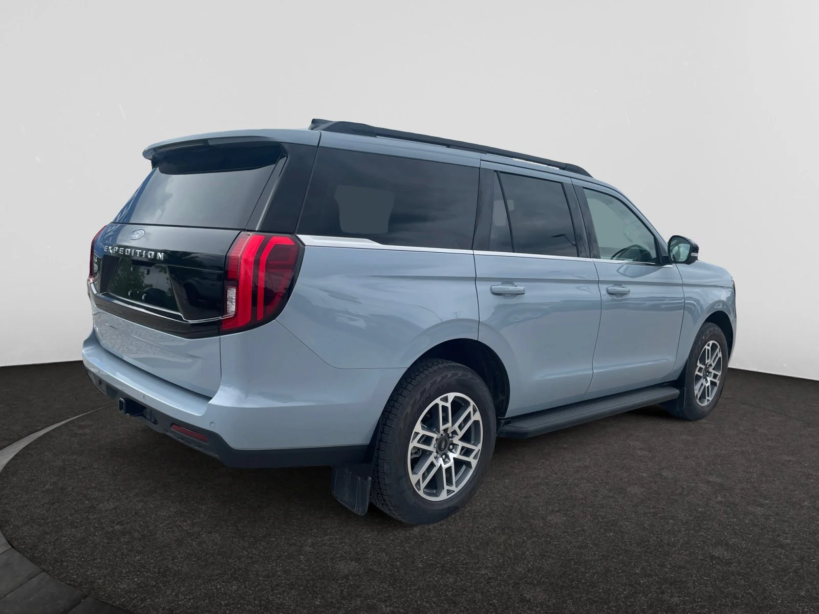 New 2026 Glacier Grey Metallic Tri-Coat Ford Active image 5