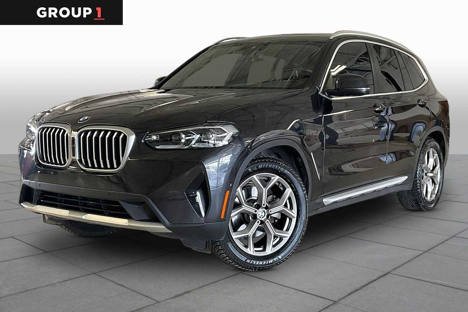 2023 BMW X3 sDrive30i's photo