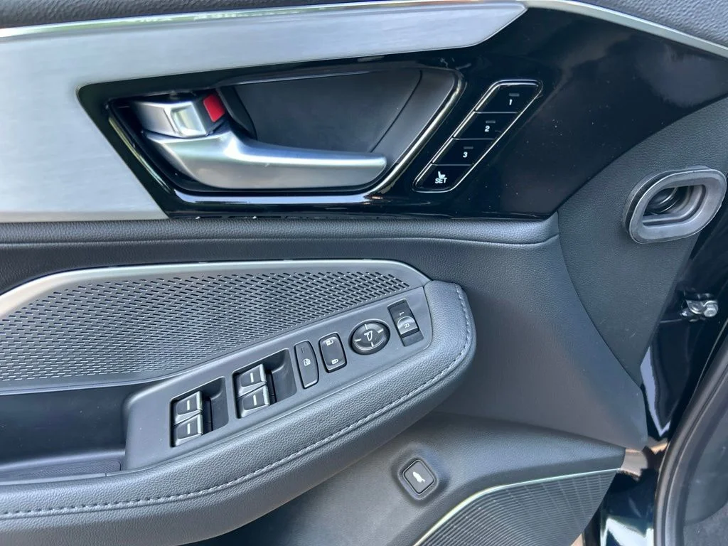New 2026 Majestic Black Pearl Acura Base image 16