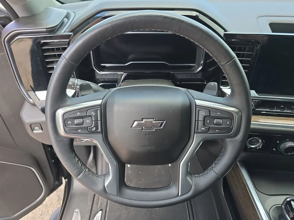 2024 Chevrolet Silverado 1500 RST - Photo 11