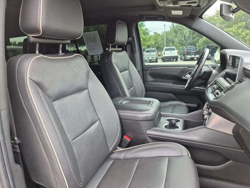 Used 2022 Gray GMC SLT image 40