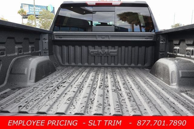 2026 GMC Sierra 1500 SLT - Photo 19