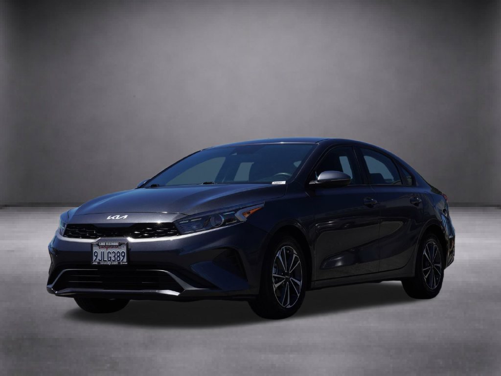 Used 2024 Gray Kia LXS image 9
