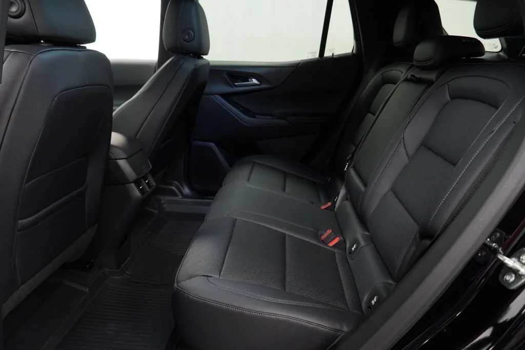New 2026 Mosaic Black Metallic Chevrolet LT image 11