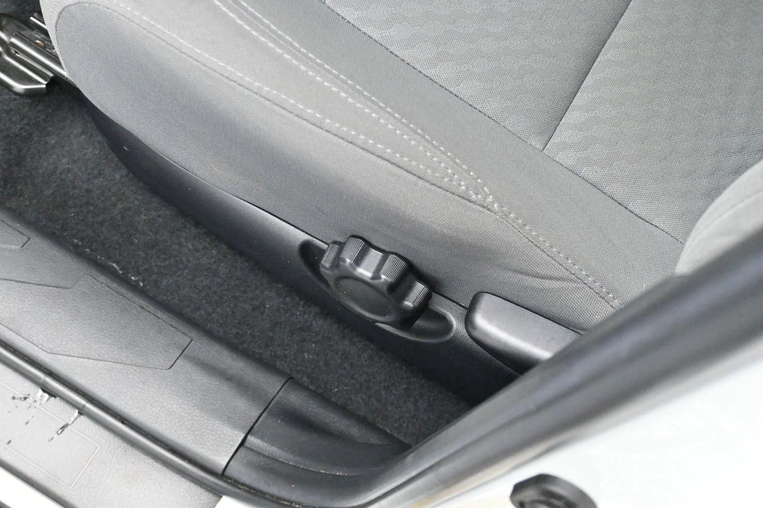 Used 2023 White Toyota SR image 13