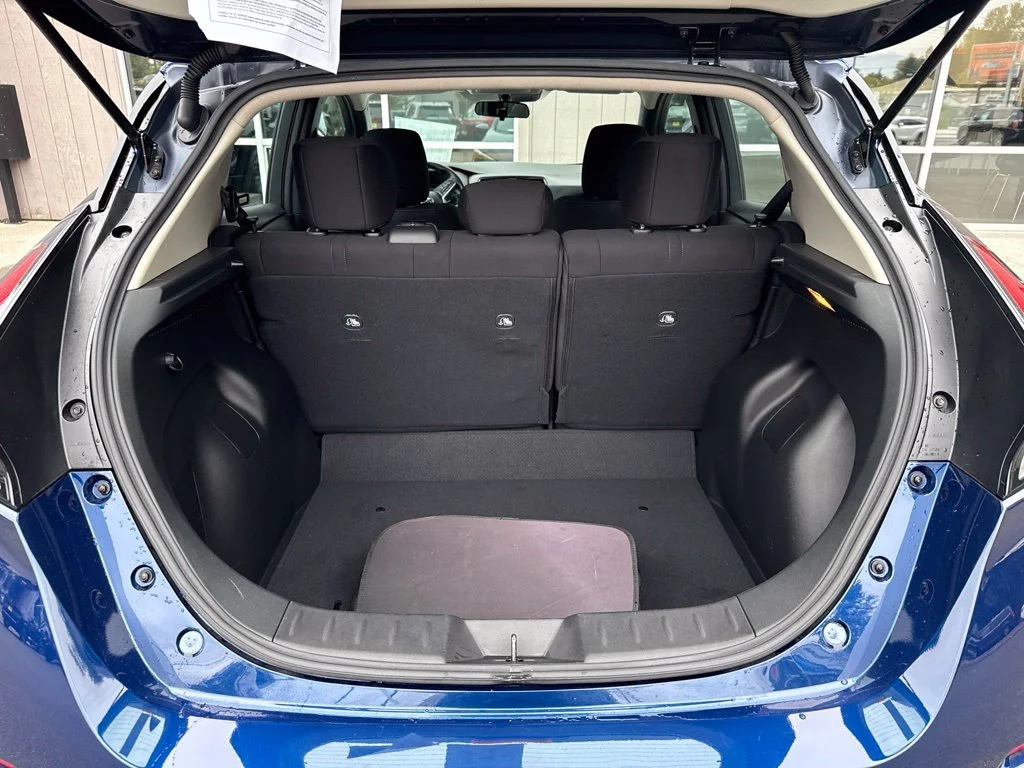Used 2022 Deep Blue Pearl Nissan SV image 13