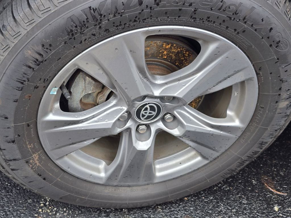 Used 2022 Black Toyota XLE image 12
