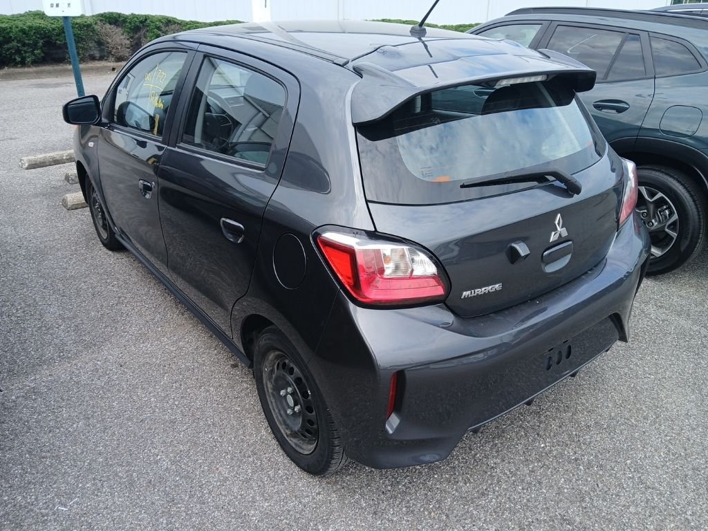 Used 2024  Mitsubishi ES image 3