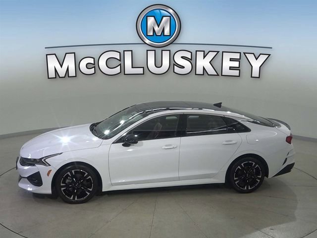 Used 2024 White Kia GT-Line image 31