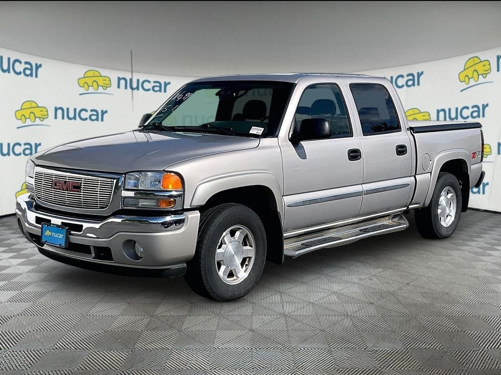 Used 2005 Silver Birch Metallic GMC SLE image 3