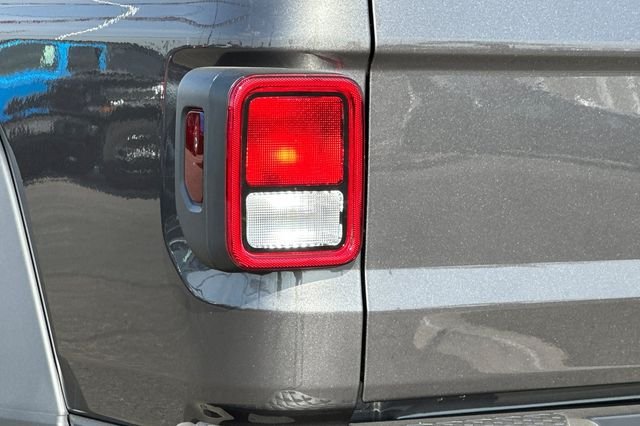 New 2026 Granite Crystal Metallic Clear-Coat Exterior Paint Jeep Sport image 24