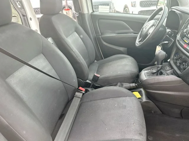 Used 2022 White Ram Base image 27