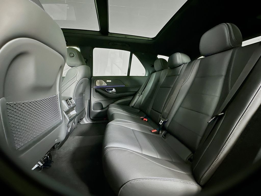New 2026 Black Mercedes-Benz GLE 450e image 25