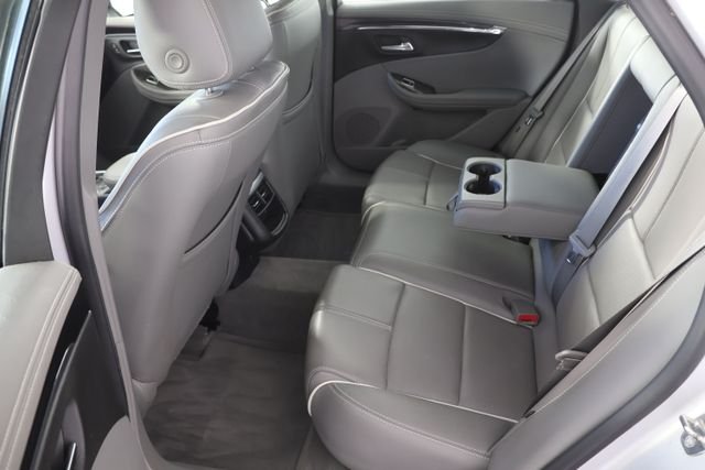 Used 2015 Silver Chevrolet LTZ image 19