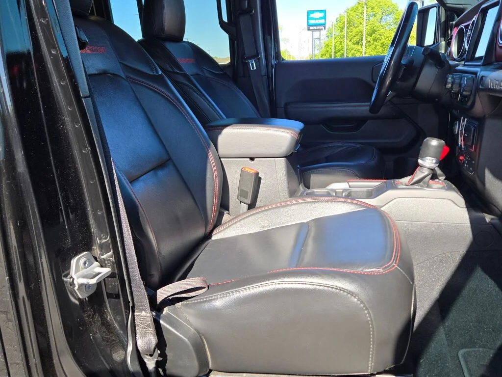 Used 2020 Black Jeep Unlimited Rubicon image 6