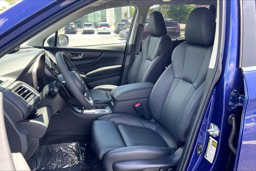 2026 Subaru Ascent Touring - Photo 9