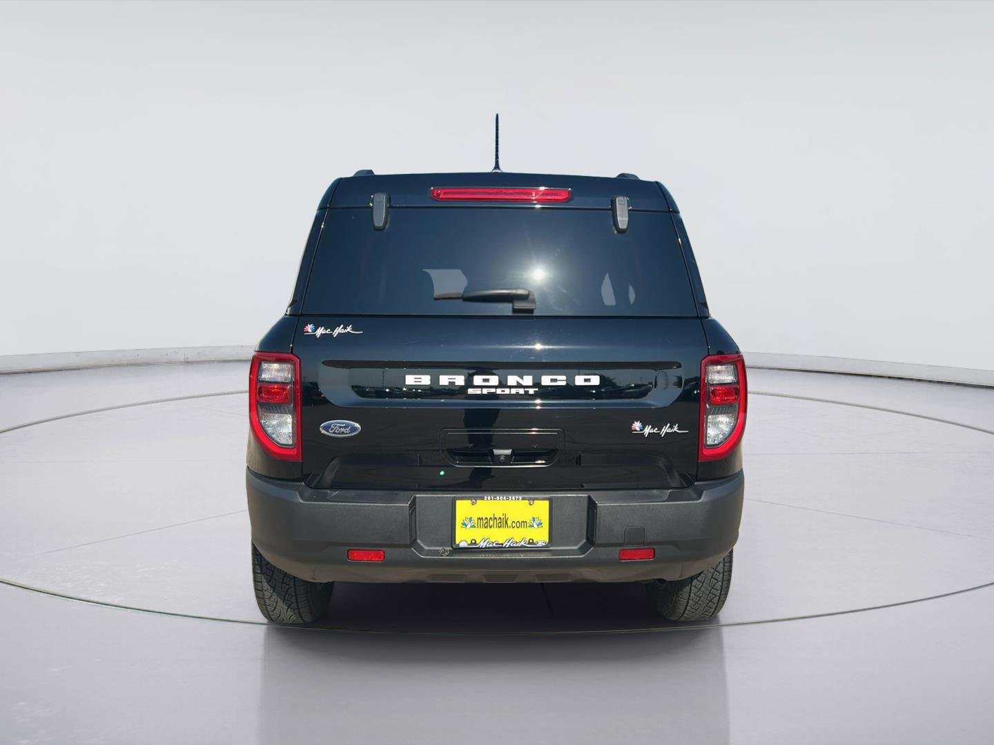 Used 2024 Shadow Black Ford Badlands image 5