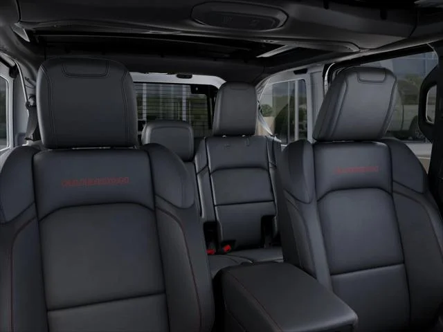 New 2026 Granite Crystal Metallic Clear-Coat Exterior Paint Jeep Rubicon image 52