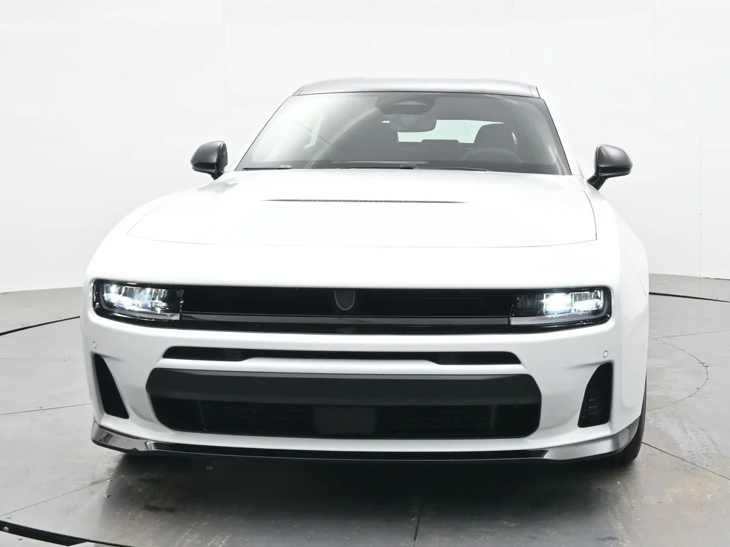 New 2026 White Knuckle Exterior Paint Dodge R/T image 2