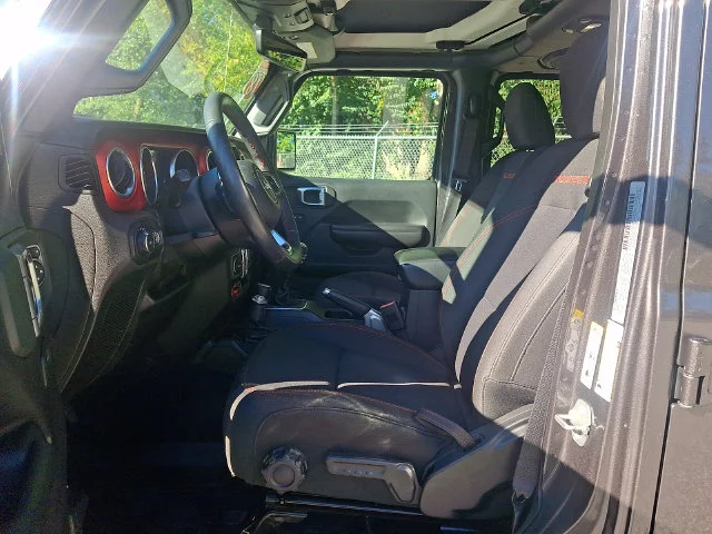 Used 2018 Gray Jeep Unlimited Rubicon image 12