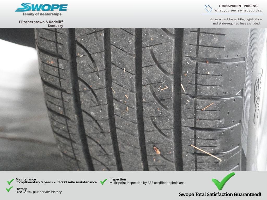 Used 2023 Ice Silver Metallic Subaru Limited image 30