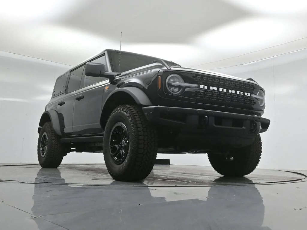 New 2026 Shadow Black Ford Badlands image 46