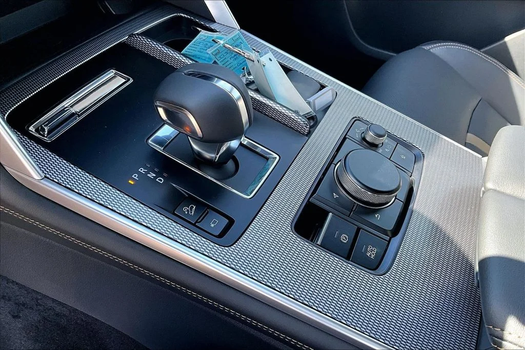 2026 Mazda CX-90 Premium Plus Package - Photo 8