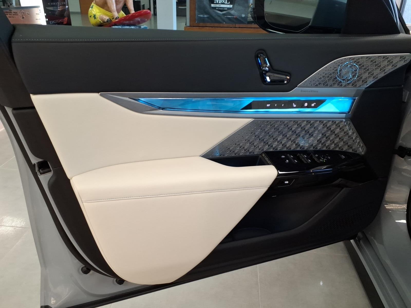 Used 2023 Gray Metallic BMW i xDrive image 13