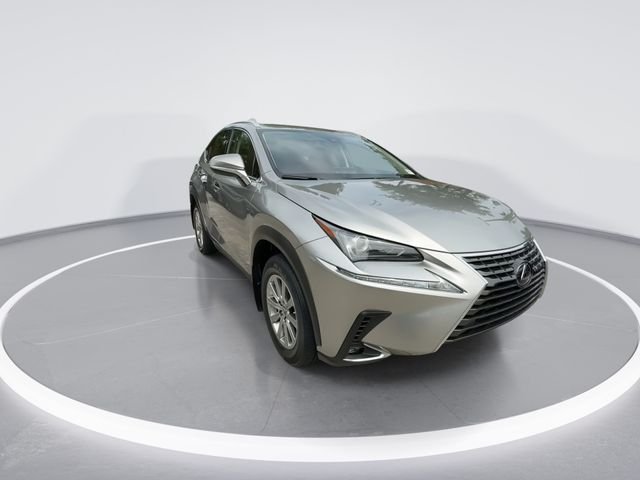 2021 Lexus NX 300 - Photo 2