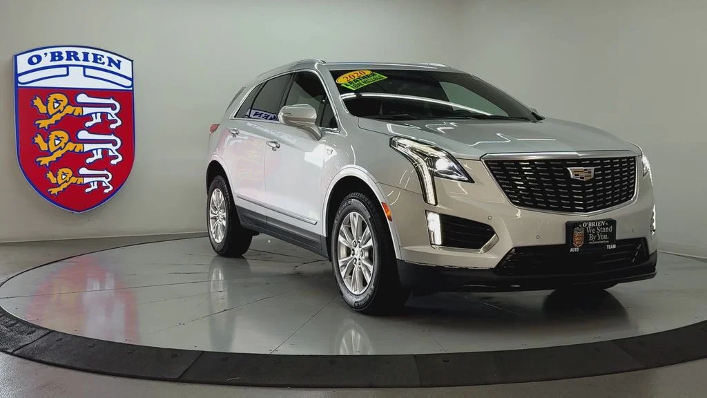 Used 2020 Radiant Silver Metallic Cadillac Luxury image 2