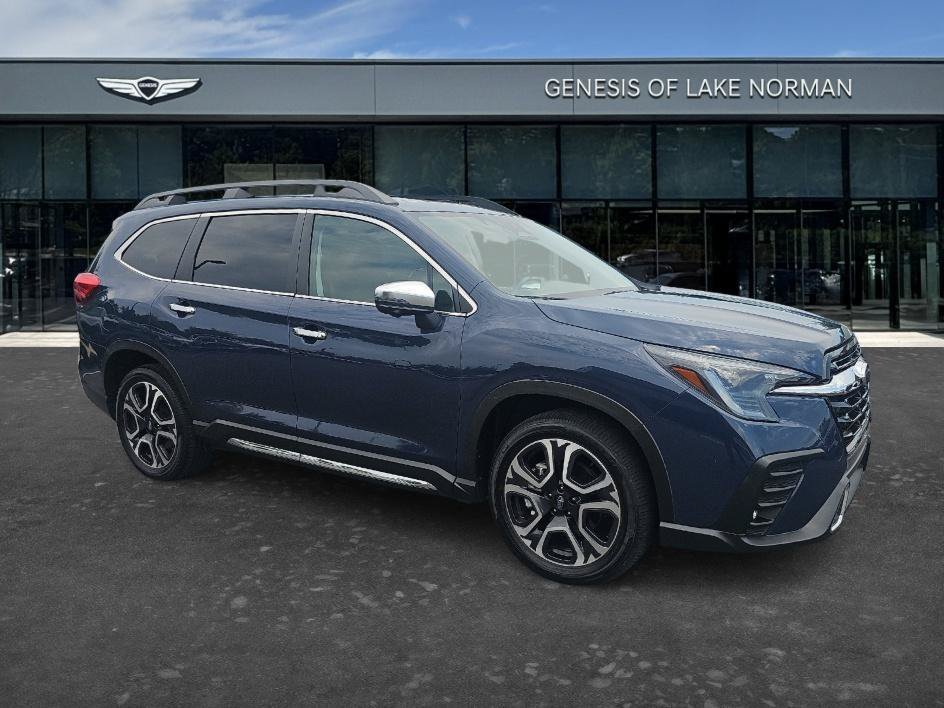 Used 2023 Cosmic Blue Pearl Subaru Touring image 3