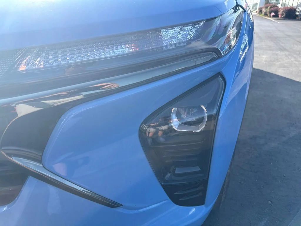 Used 2024 Blue Chevrolet 1RS image 9