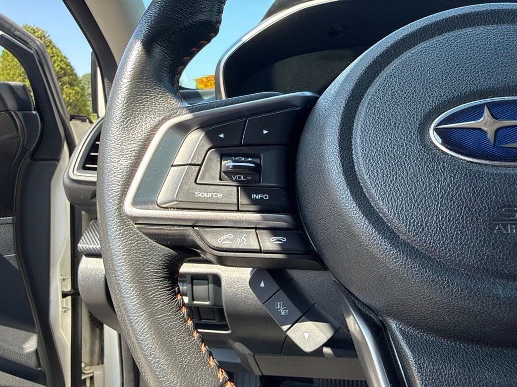 Used 2018 White Subaru 2.0i Premium image 9