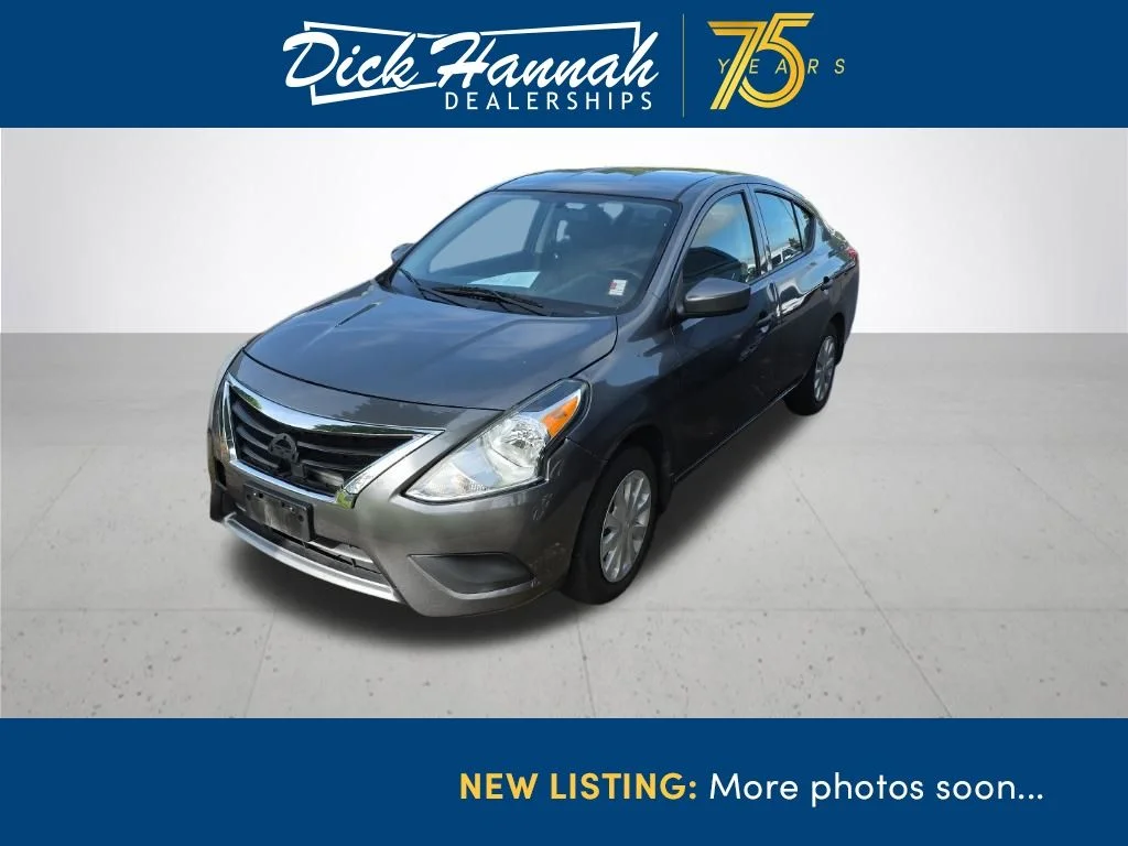 2018 Nissan Versa 1.6 S MT's photo