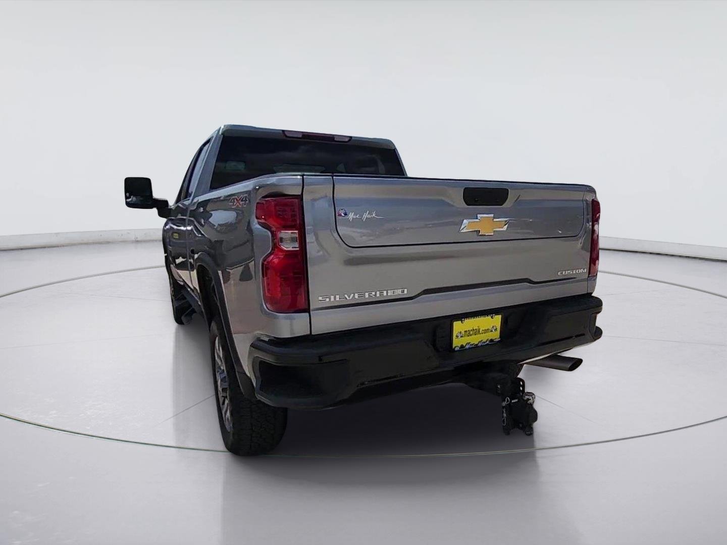 2025 Chevrolet Silverado 2500 HD photo 7 of 32