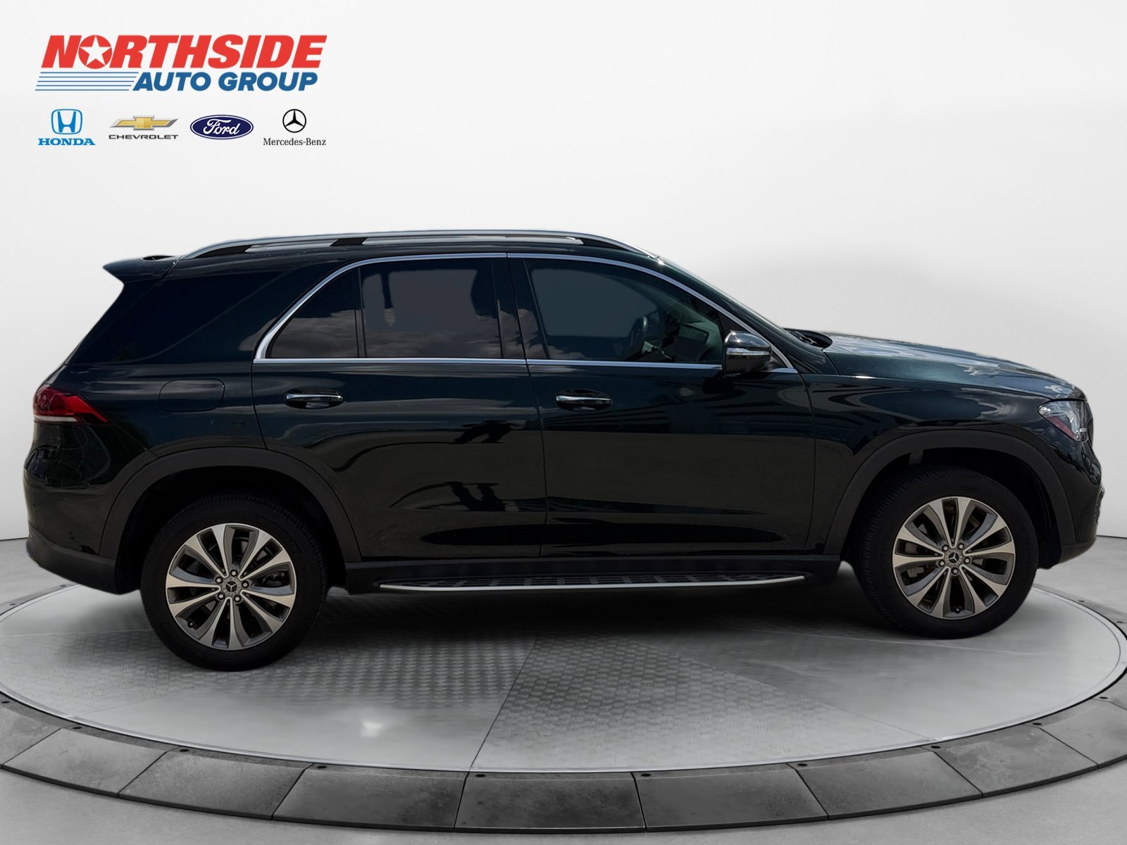 Used 2020 Emerald Green Metallic Mercedes-Benz GLE 350 image 8