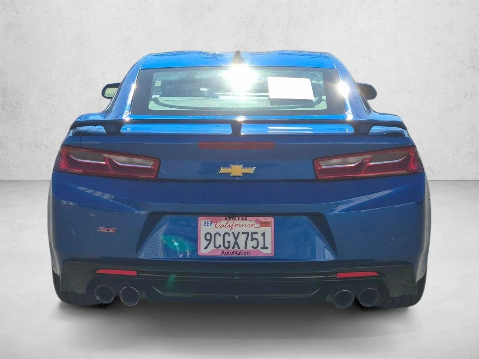 Used 2017 Hyper Blue Metallic Chevrolet 2SS image 7
