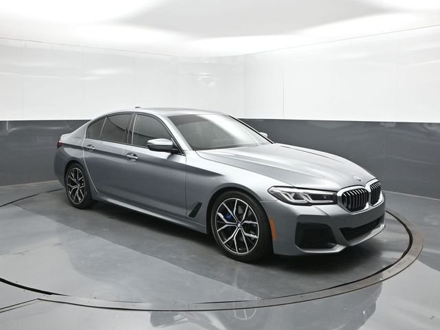 Used 2023 Gray BMW 530i image 26