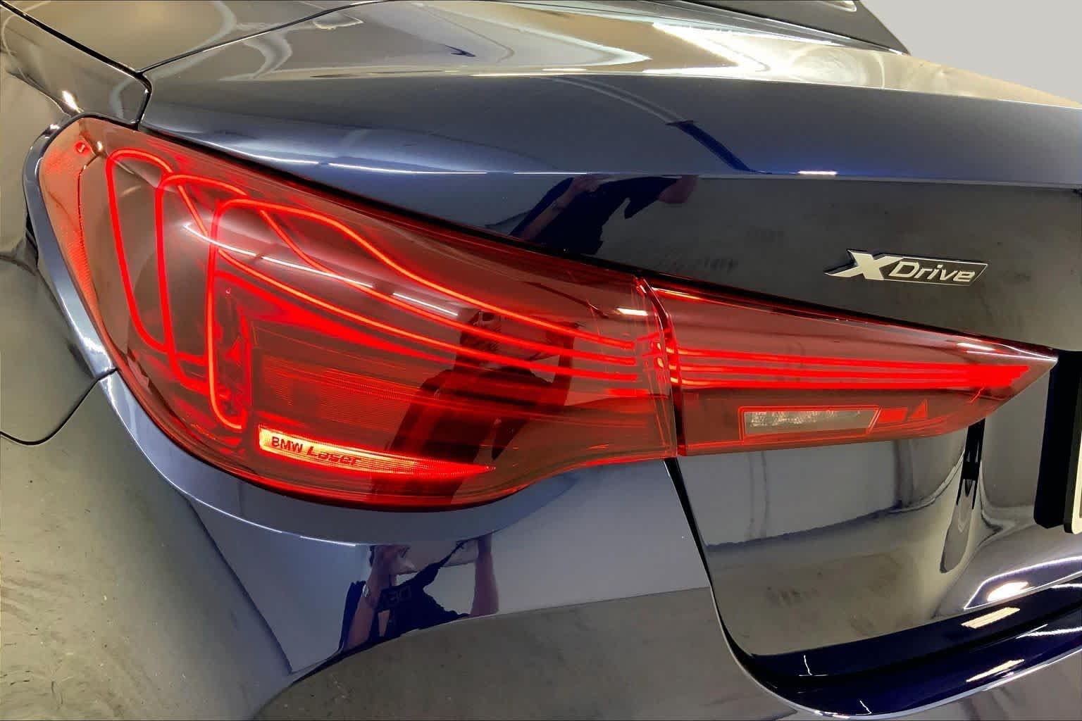 New 2027 Tanzanite Blue II Metallic BMW Competition xDrive image 14