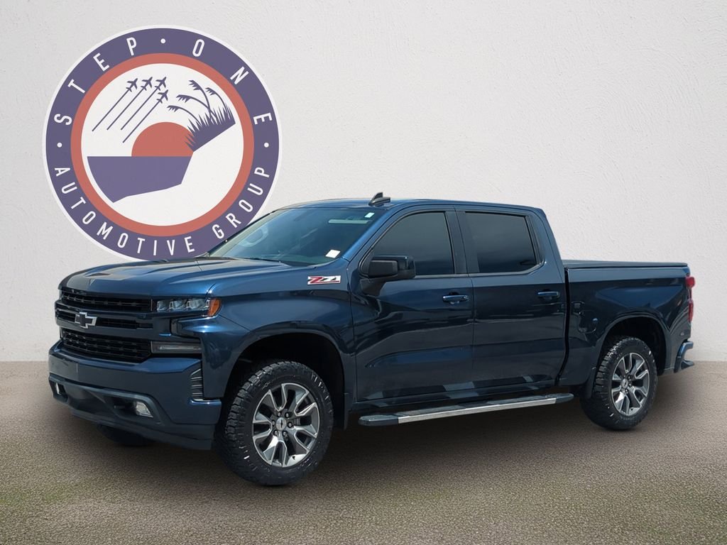 Used 2020 Blue Chevrolet RST image 1